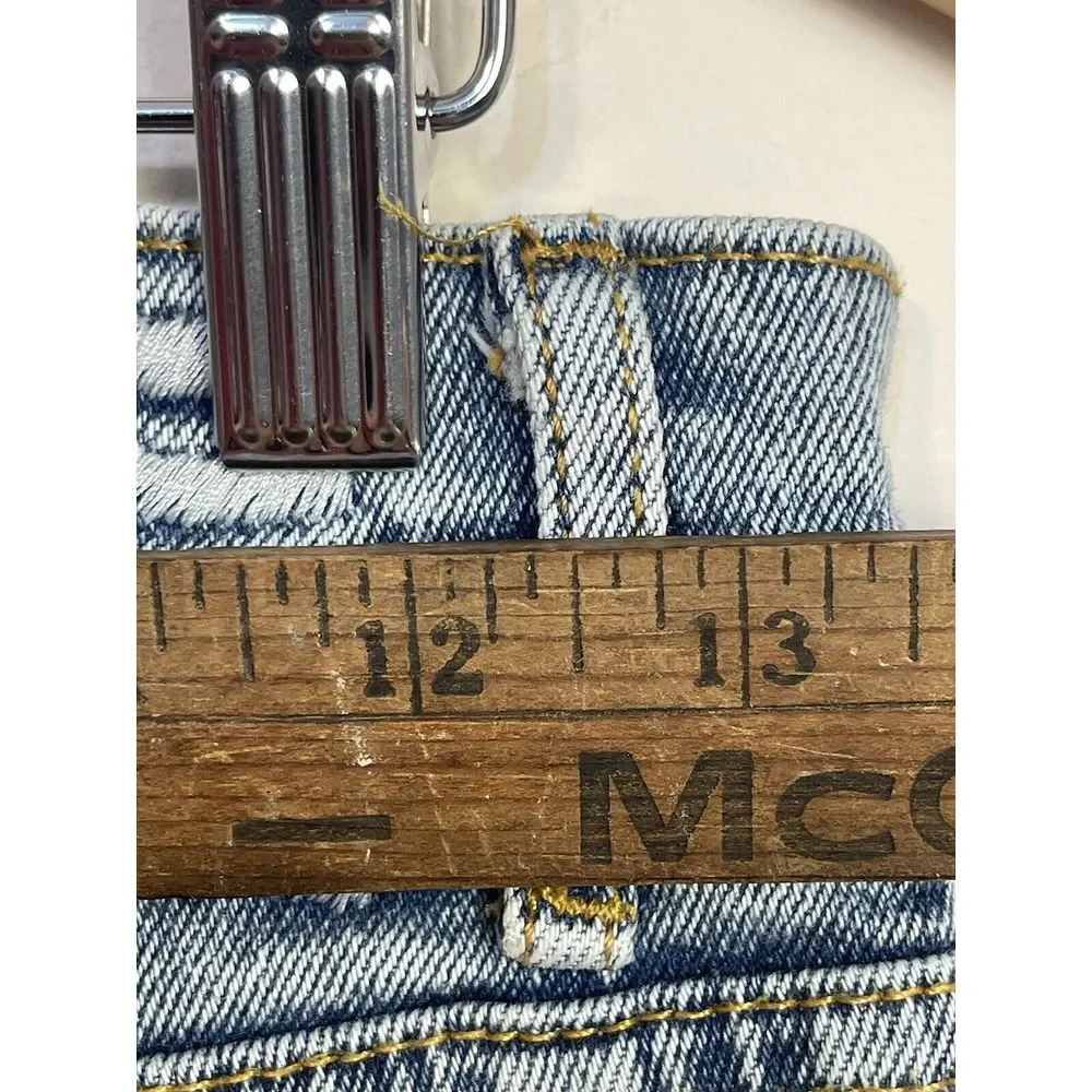 Revice Women Blue Jeans Star Back Size 28 USA‎ Made Hi Rise Distressed